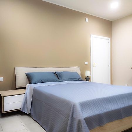76 Avenue Suites Wi-Fi - Shuttle Reggio di Calabria Eksteriør billede