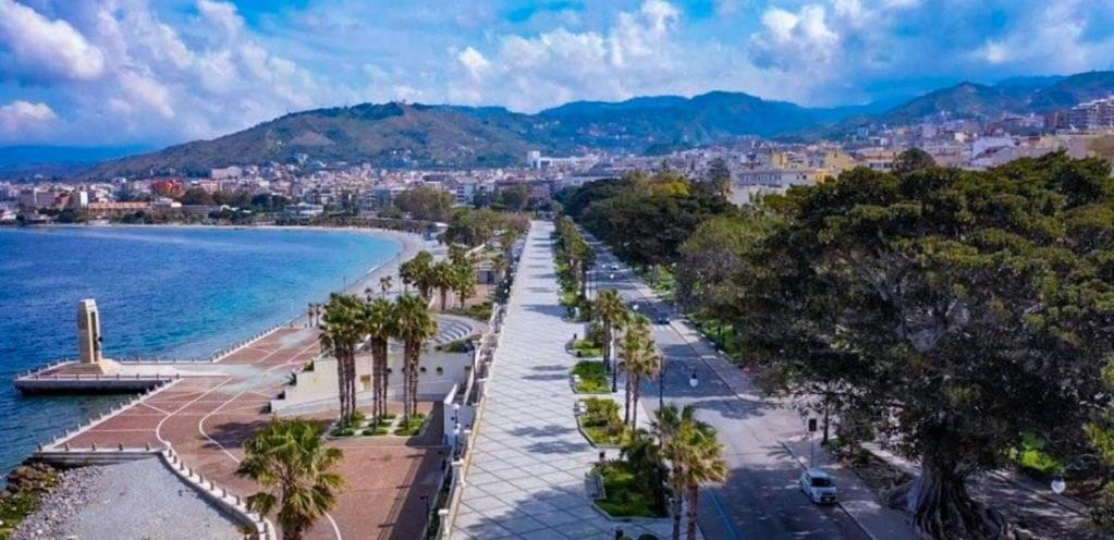 76 Avenue Suites Wi-Fi - Shuttle Reggio di Calabria Eksteriør billede