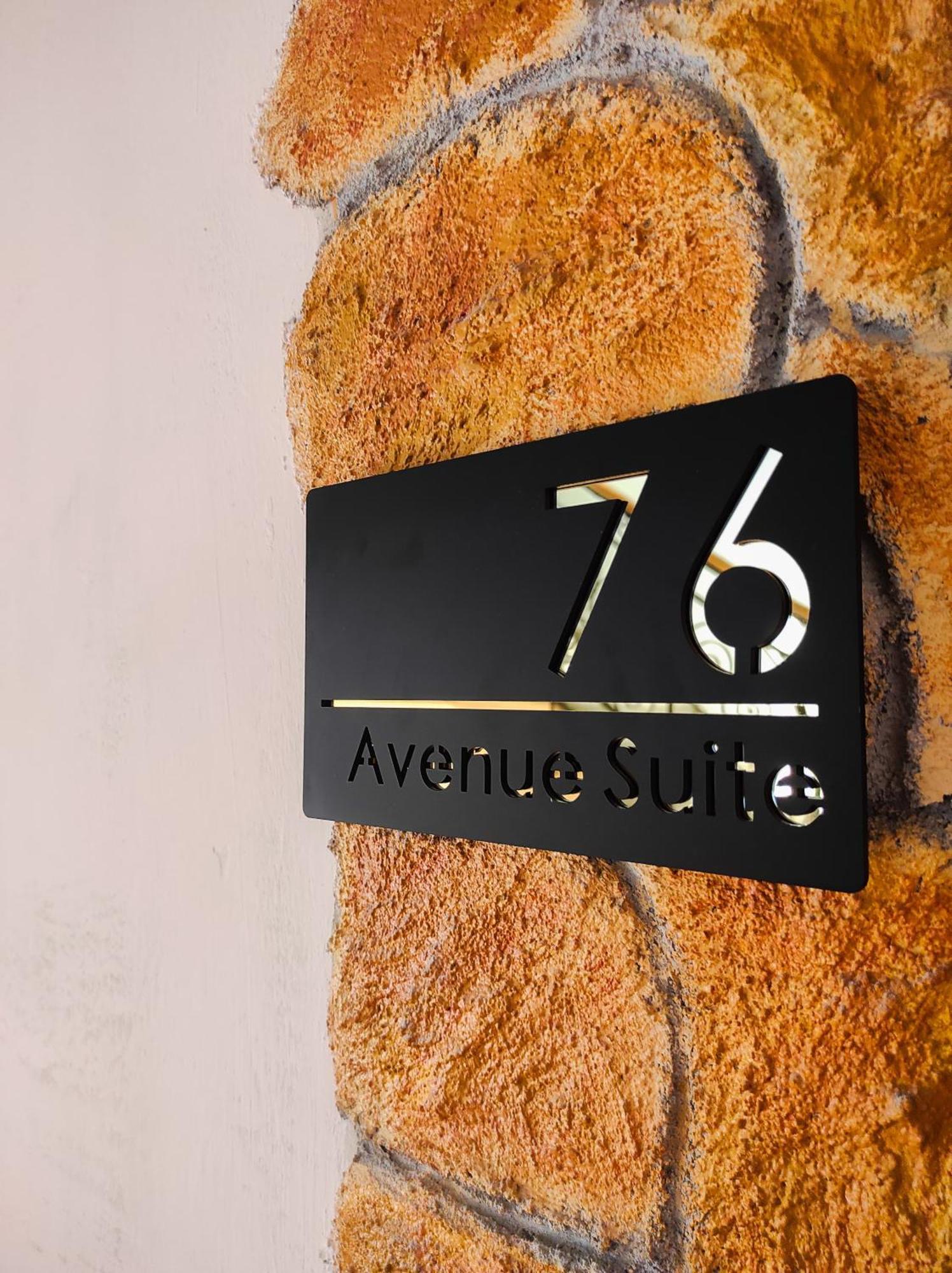 76 Avenue Suites Wi-Fi - Shuttle Reggio di Calabria Eksteriør billede